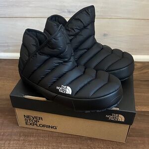 NWT-The North Face Thermoball Traction Bootie-Size 7
